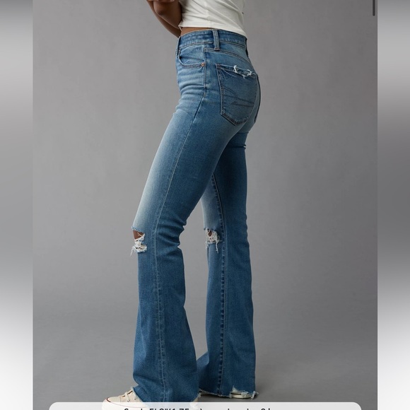 Women's American Eagle super high rise flare next level stretch - Picture 2 of 3